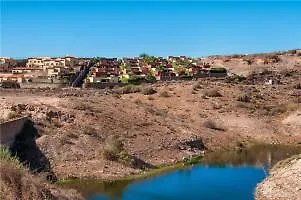מלון Calle Swing Holiday House סאלוברה